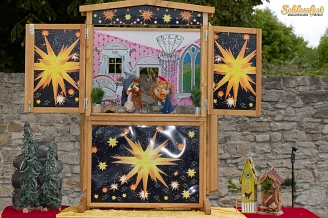 Begeisterung für Kinder durch ein Puppentheater mit Prinz und Prinzessin