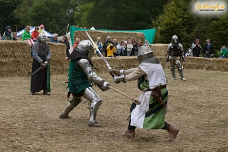 Ritterkampf von 2 Rittern in der Arena